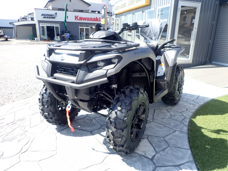 Can-Am OUTLANDER MAX XT 700