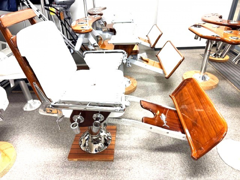 マーレイ 130ポンドファイティングチェア