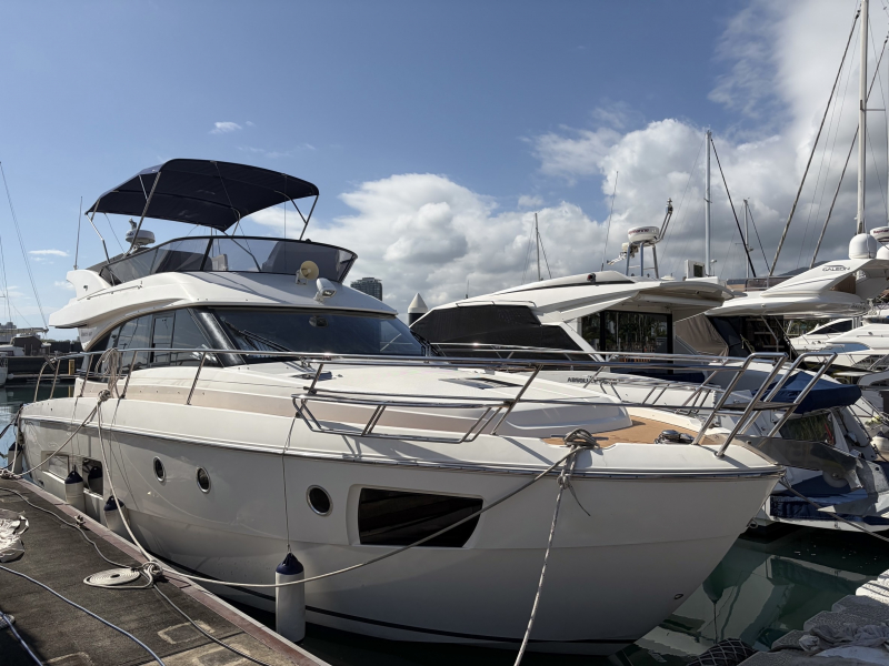 バヴァリア Virtess 420 Fly