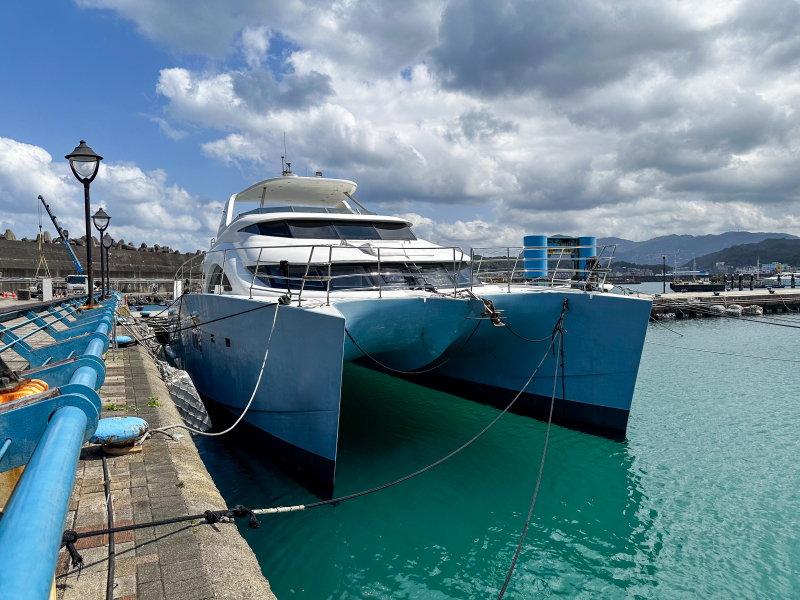 Sunreef Yachts 60 Power 台湾にある中古艇！
