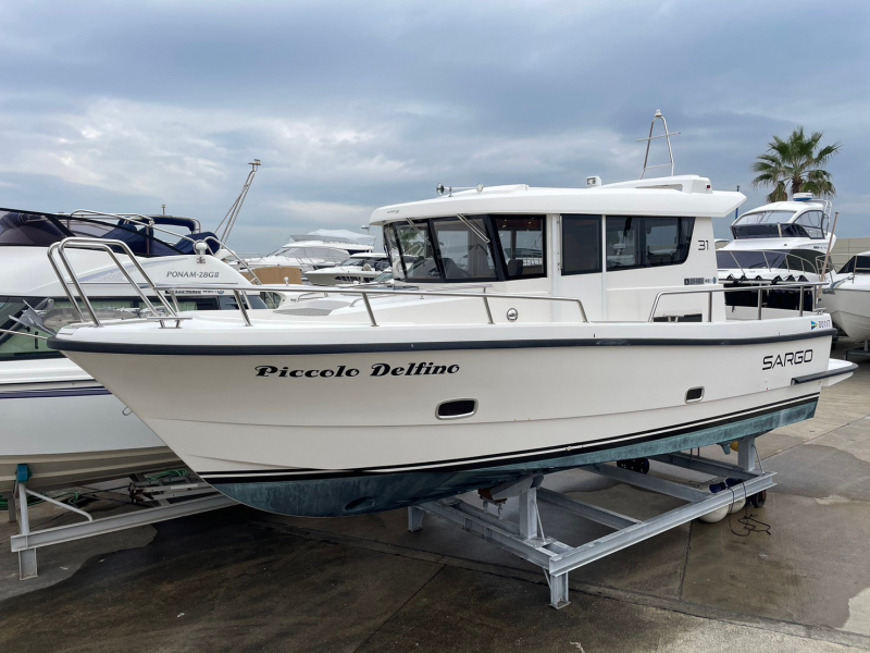 SARGO 31 即納中古艇（33ft/9.99m）