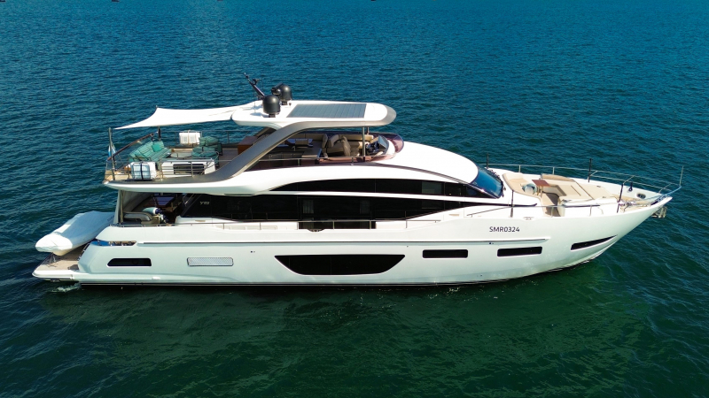 Princess Yachts Y85 2020年式 PRINCESS Y85｜2022-2024年リフィット実施｜イタリア在艇