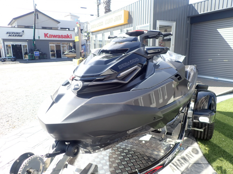 シードゥ RXT-X 300 RS 2023年モデル新艇　RXT-X300トリプルブラック♪