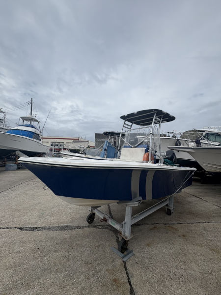 スズキ Dusky 17 Open Fisherman 