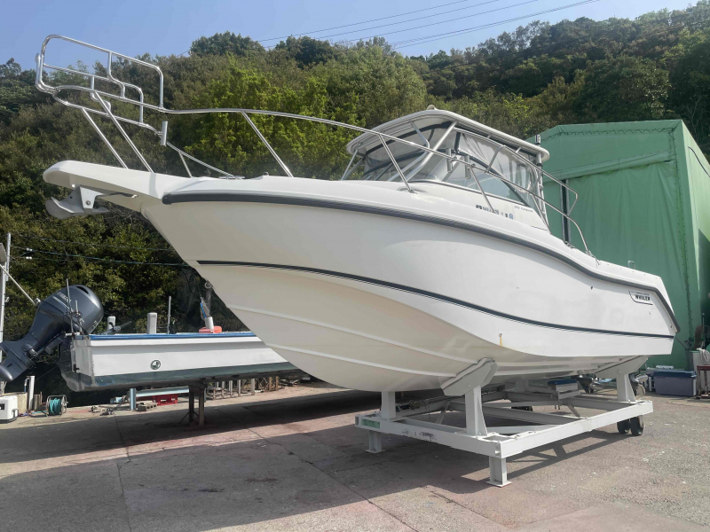 ボストンホエラー 255 コンクェスト 委託販売艇