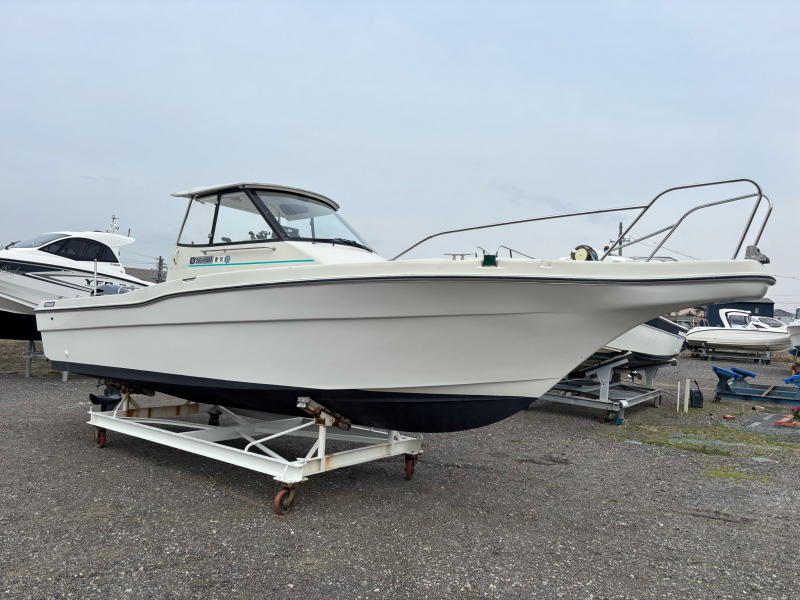 ニッサン JOYFISHER-750 新品ヤマハ船外機搭載