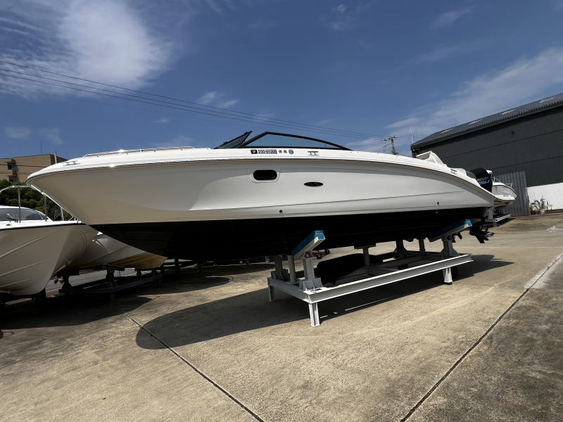 シーレイ SDX 290 OUTBOARD 委託艇