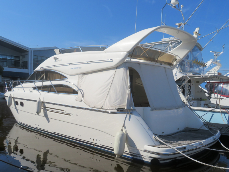 Princess Yachts 50 