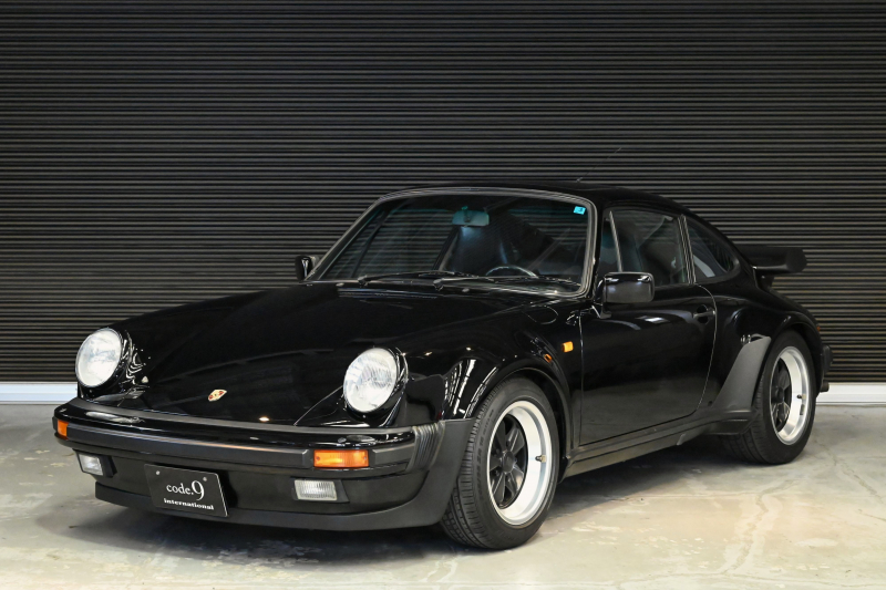 ポルシェ 911(Type930) Turbo 3.3　新車並行車