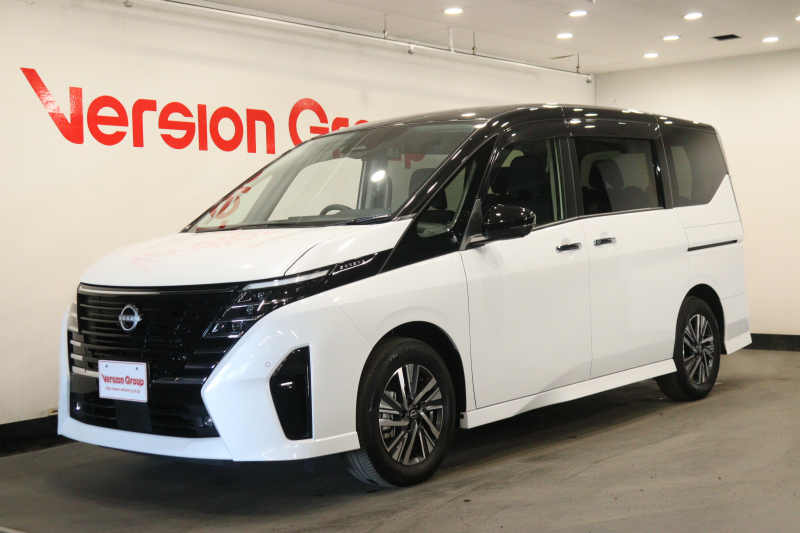 日産 セレナ e－Power　ハイウェイスターV　新車保証継承付　後席モニター　インテリジェントルームミラー　全周囲カメラ　プロパイロット　12．3インチナビ　フルセグ　ETC　シートヒーター　両側電動スライドドア　LED　オートライト　16AW