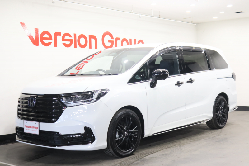 ホンダ オデッセイ e:HEV　アブソルートEX　ブラックエディション　新車保証継承付　ワンオーナー　禁煙車　後席モニター　本革シート　全周囲カメラ　メモリーナビ　フルセグ　ホンダセンシング　ETC　オットマンシート　両側電動スライドドア　LEDヘッドライト　18AW