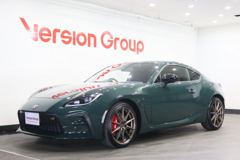 トヨタ GR86 RZ　リッジグリーンリミテッド　新車保証継承付　200台限定特別仕様車　6速MT　レッドブレンボブレーキ　メモリーナビ　フルセグ　バックカメラ　ドラレコ　ETC　安全装備　BSM　SRH　LEDヘッドライト　18AW