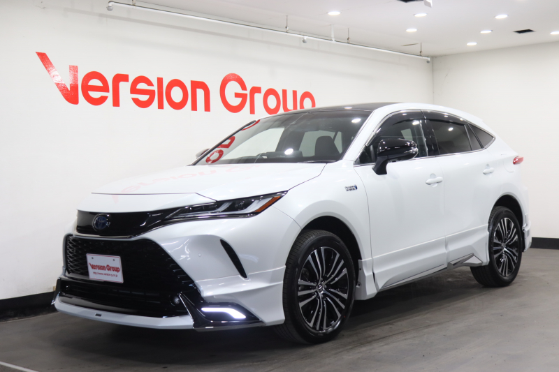 トヨタ ハリアー PHEV　Z　新車保証継承付　PHEV専用ピアノブラックグリル・サイド・リアバンパーロア　モデリスタエアロ　調光パノラマルーフ　デジタルインナーミラー　全周囲カメラ　全席シートヒーター　前席ベンチレーション　JBL