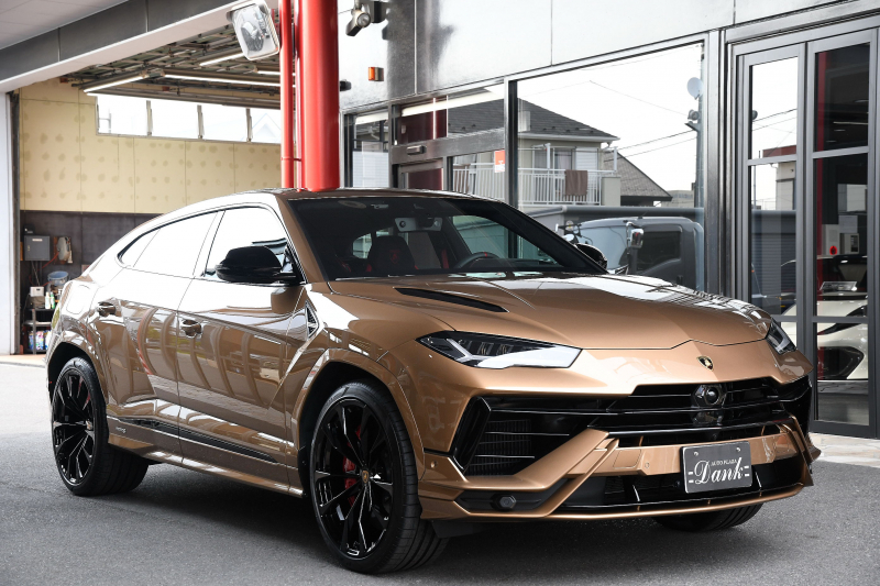 ランボルギーニ ウルス S　ディーラー車　1オーナー　メーカー保証付き