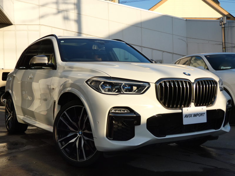 BMW X5 xDrive M50i ﾊｲﾗｲﾝ＆ｺﾝﾌｫｰﾄPKG ﾄﾞﾗｲﾋﾞﾝｸﾞ･ﾀﾞｲﾅﾐｸｽPKG ﾊﾟﾉﾗﾏSR 茶革 ｼｰﾄﾋｰﾀｰ&ﾍﾞﾝﾁﾚｰｼｮﾝ ｼﾙﾊﾞｰｸﾞﾚｰｳｯﾄﾞｲﾝﾃﾘｱ 純正HDDﾅﾋﾞ 3Dﾋﾞｭｰｶﾒﾗ Pｱｼｽﾄﾌﾟﾗｽ＆HUD Dｱｼｽﾄﾌﾟﾛ ｺﾝﾌｫｰﾄ＆ﾌﾟﾗｽPKG 純正OP22AW 禁煙 1ｵﾅ