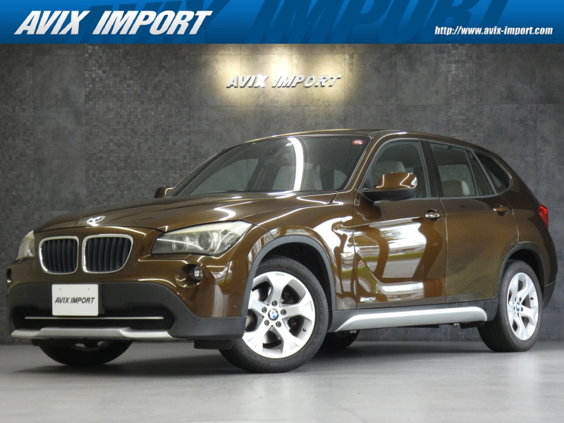 BMW X1 X1 sDrive18i ﾃﾞｻﾞｲﾝｸｰﾙｴﾚｶﾞﾝｽ ﾍﾞｰｼﾞｭ革 前席ｼｰﾄﾋｰﾀｰ 社外ﾅﾋﾞ TV CD FMAMﾗｼﾞｵ AUX Bｶﾒﾗ ｺﾝﾌｫｰﾄｱｸｾｽ ETC内蔵自動防眩ﾙｰﾑﾐﾗｰ 可倒式ﾘﾔｼｰﾄ(40:20:40) HID 17AW 買取直販車両