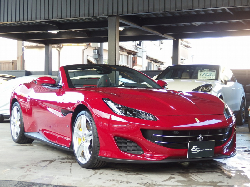 フェラーリ ポルトフィーノ 正規ディーラー車　左ハンドル　F1　DCT