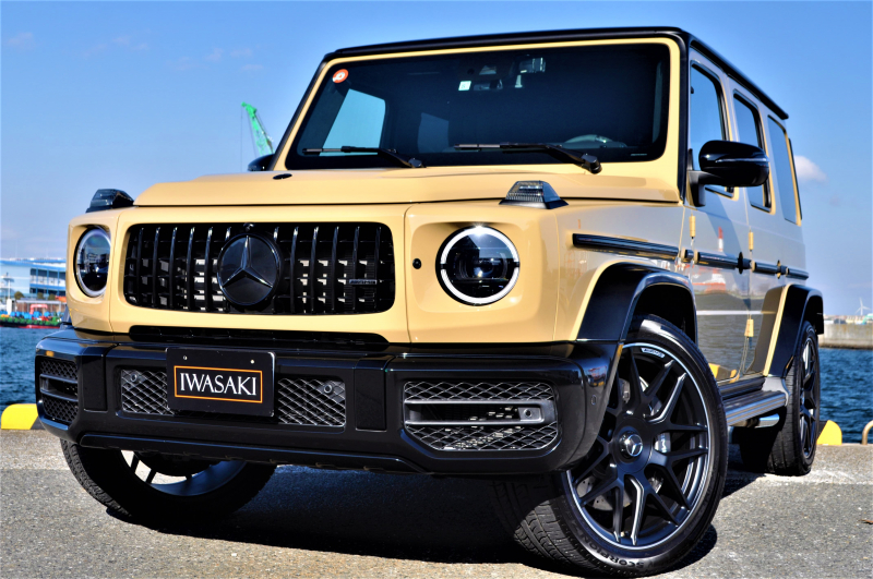 AMG Gクラス 超絶大人気現行AMGパフォーマンスセンター特別プログラムモデルAMG G63ロング法人オナ禁煙屋根保管正規ディーラー車左ハンドル特注オーダーカラーデザートサンド＆AMGエクスクルーシブブラックフルレザーナイトパッケージカーボンインテリアPKG&ステアリングAMG22インチアルミブルメスター等超豪華装備多数必見！！