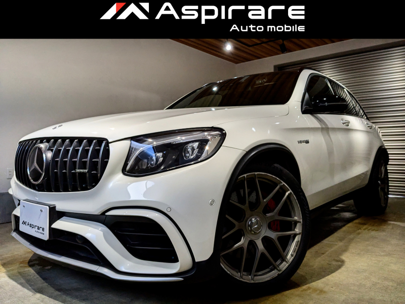 AMG GLC GLC63S 4マチック＋　 レザーエクスクルーシブ　AMG21インチAW　AMGパフォーマンスエグゾーストマフラー　パノラマサンルーフ　パナメリカーナグリル