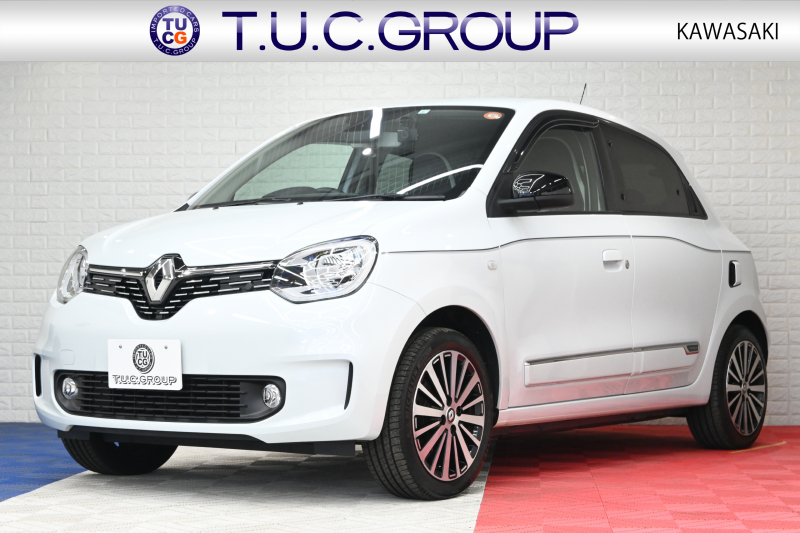 ルノー トゥインゴ ｲﾝﾃﾝｽ　正規D車 ECO機能 ｸﾙｺﾝ 専用ﾚｻﾞｰ調×ﾌｧﾌﾞﾘｯｸｼｰﾄ ｼｰﾄﾋｰﾀｰ 純正ﾀｯﾁｽｸﾘｰﾝ CarPlay Bｶﾒﾗ 16ｲﾝﾁｱﾛｲﾎｲｰﾙ　2年保証付