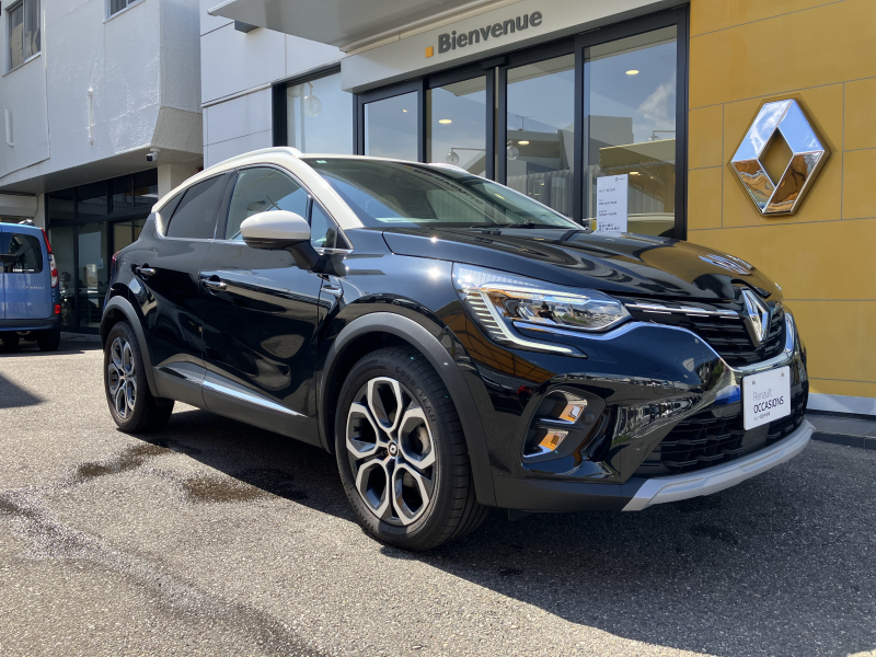ルノー キャプチャー インテンステックパック　当店デモカー　認定中古車　電動黒革シート　シートヒーター