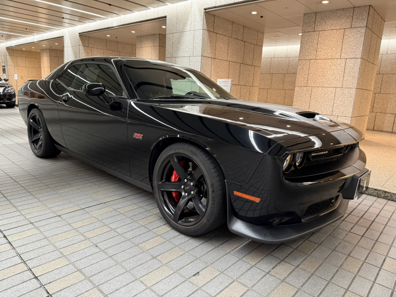 ダッジ チャレンジャー SRT392