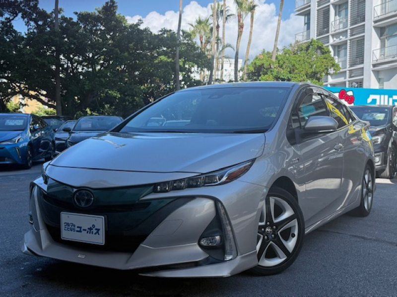 トヨタ プリウスPHV Sナビパッケージ　TRDエアロ　トヨタ純正11．6インチナビ　オートハイビーム　バックモニター　ETC　ドラレコ