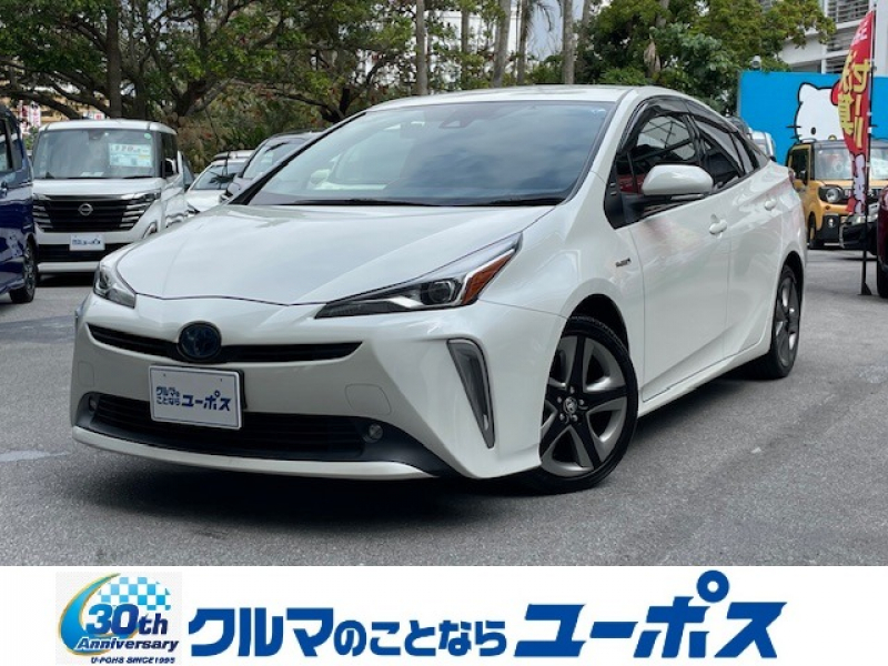 トヨタ プリウス Sツーリングセレクション　OP5年保証対象車　ケンウッド9インチナビ　バックモニター　前後ドライブレコーダー　プリクラッシュセーフティ