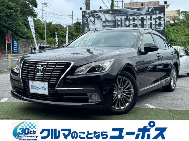 トヨタ クラウンハイブリッド ロイヤルサルーン　ブラックスタイル　Pスタート　革巻きステア　クルコン　ハンドルヒーター　シートヒーター　パワーシート　ETC