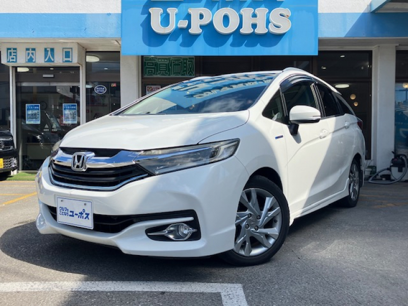 ホンダ シャトル ハイブリッドZ　純正ナビ　ドライブレコーダー　革巻きステアリング　パドルシフト　クルーズコントロール　シートヒーター　コーナーセンサー　ETC車載器