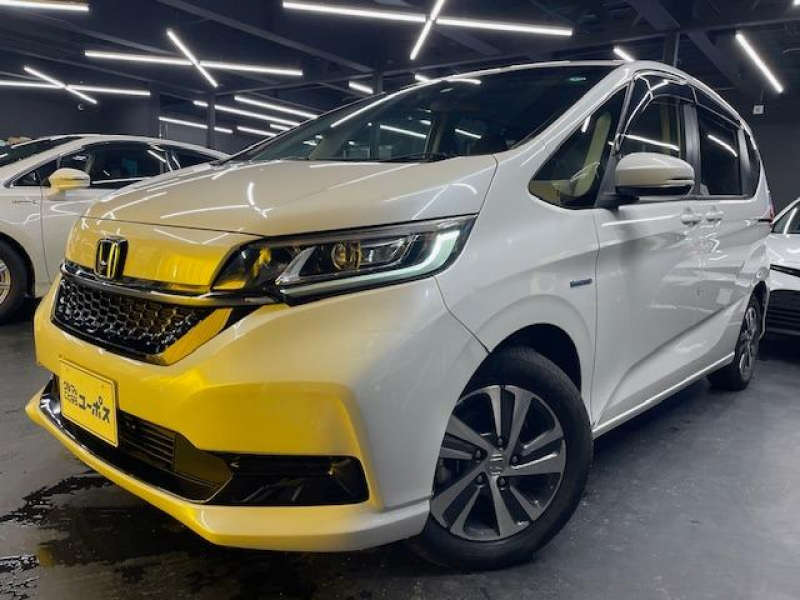 ホンダ フリード＋ ハイブリッドG・ホンダセンシング　OP10年保証対象車　安全運転システム　両側パワースライドドア　純正ナビ（CD／DVD／フルセグ／Bluetooth／HDMI）バックモニター　スマートキー　ETC