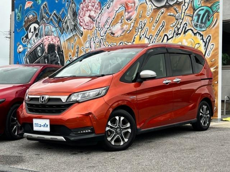 ホンダ フリード＋ ハイブリッド　クロスター　ホンダセンシング　OP10年保証対象車　両側パワースライドドア　純正ナビ　アダプティブクルーズコントロール　衝突軽減ブレーキ　コーナーセンサー　バックカメラ　ETC
