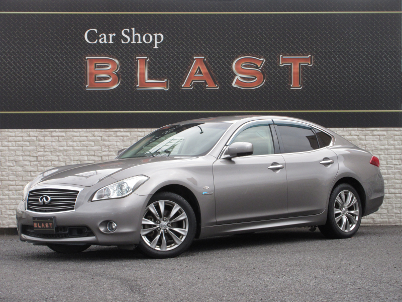 日産 フーガ ハイブリッド　ベースグレード