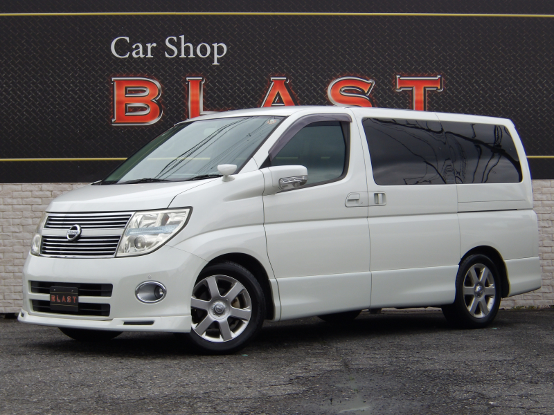 日産 エルグランド 250ハイウェイSブラックレザーアーバンセレV