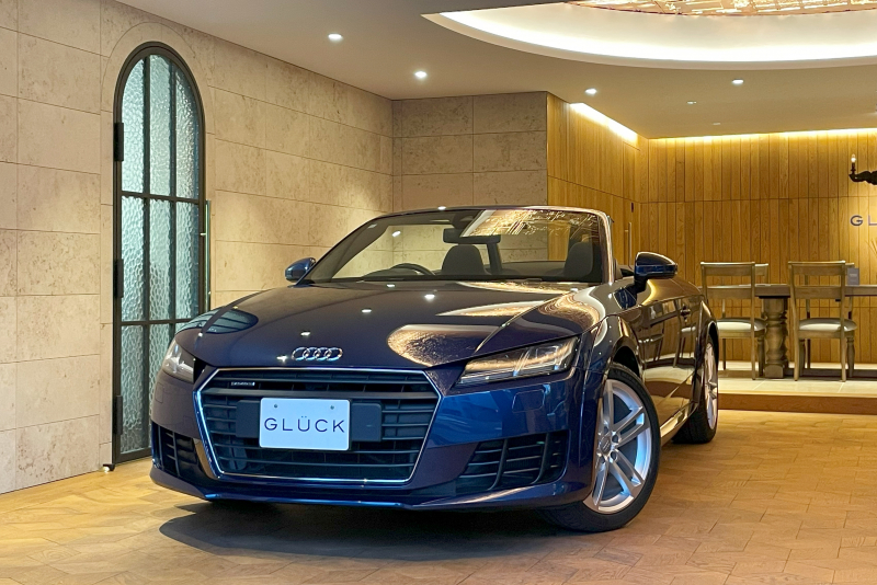 アウディ TTロードスター 2.0 quattro 4WD　電動オープン LEDヘッドライト LEDリヤダイナミックターンインディケーター バーチャルコックピット アウディドライブセレクト アドバンストキーシステム