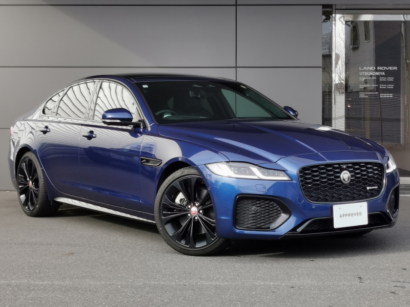 ジャガー XF RダイナミックHSE2.0L P250 パノラミックルーフ アダプティブLEDヘッドライト フロントシートヒーター MERIDIANサウンド ステアリングホイールヒーター ヘッドアップディスプレイ パワーテールゲート デジタルインナーミラー ワイヤレス充電