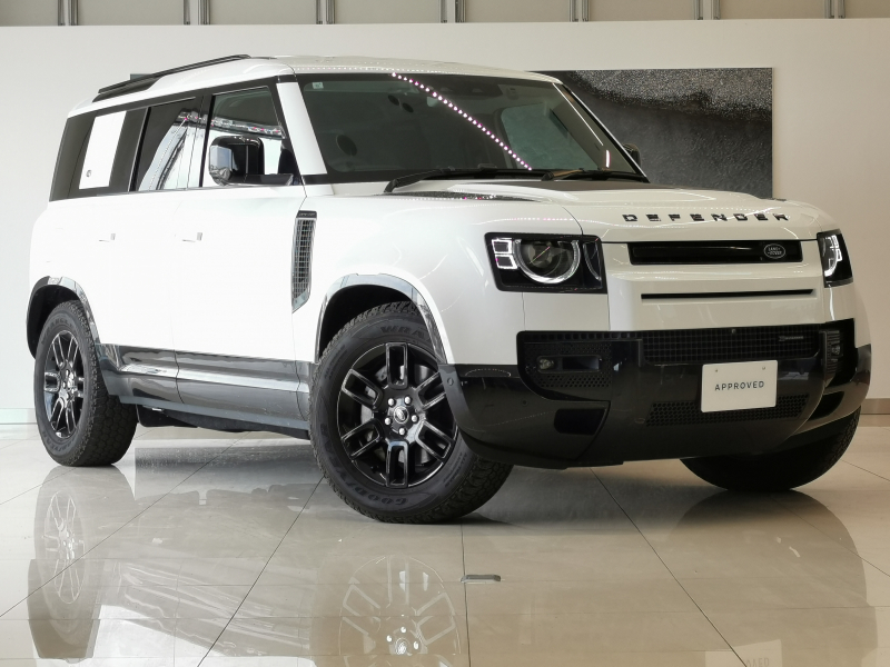 ランドローバー ディフェンダー 110X DYNAMIC SE D300 4WD エアサスペンションパック エクステンデッドブラックエクステリアパック マトリックスLEDヘッドライト エボニーグレインレザーシート 全席シートヒーター 12Way電動フロントシートメモリ付 ギアシフト(レザー)禁煙車 19インチスタイル6010グロスブラック Meridian テレインレスポンス