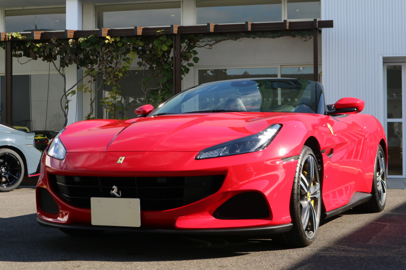 フェラーリ ポルトフィーノM 正規ディ－ラ－車　オプション多数