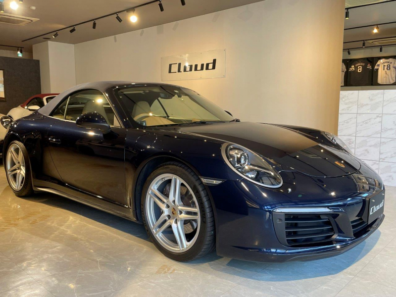 ポルシェ 911(Type991.2) Carrera4Cabriolet  PDK スポーツクロノPKG スポーツエグゾースト ナイトブルーメタリック×ルクソールベージュ