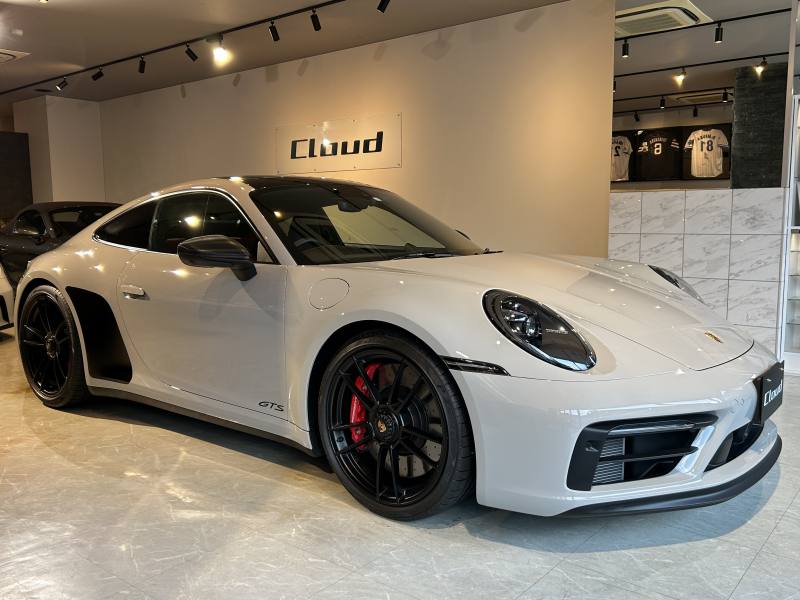 ポルシェ 911(Type992) Carrera4GTS  PDK PDCC リアアクスル レザーインテリア OP394万円