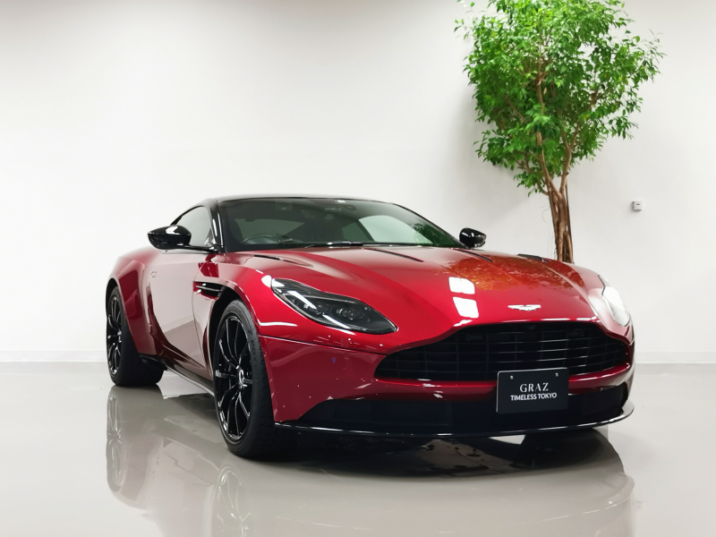 アストンマーティン DB11 AMR 5.2L V12TwinTurbo 639hp RWD RHD