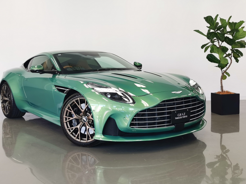 アストンマーティン DB12 4.0L V8 RWD  1オーナー Bowers＆Wilkins Interior Inspire Sport Duotone カーボンセラミックブレーキ Qスペシャルペイント　