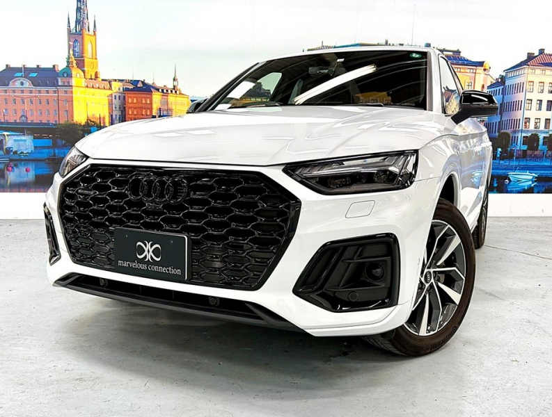 アウディ Q5 スポーツバック40TDIクワトロSライン 4WD　1オーナー/ブラックPKG/オプション19AW/ACC/レーンアシスト