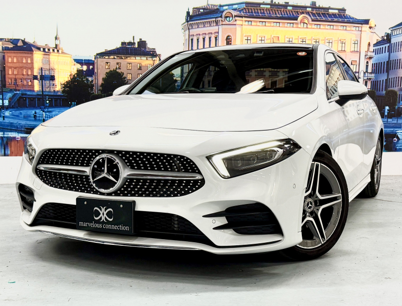 メルセデスベンツ Aクラス A180スタイル セダン　SR/AMGライン/AMG純正AW/黒革/純正ナビ/Bカメラ/Pシート/シートヒーター