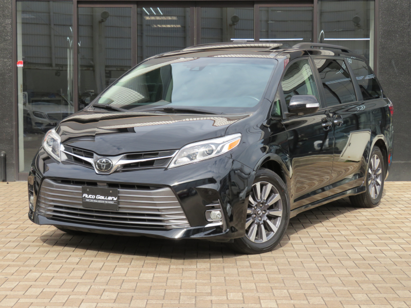 トヨタ(US) シエナ リミテッド　ダブルガラスSR　社外9インチワイドナビ　トヨタセーフティセンス　両側パワースライドドア