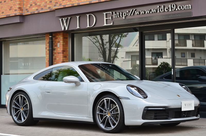 ポルシェ 911(Type992) カレラ