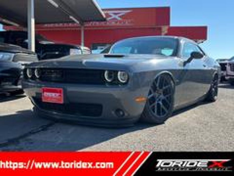 ダッジ チャレンジャー SXT