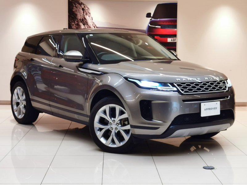 ランドローバー レンジローバー EVOQUE SE 2.0L P250 AWD 白革シート サンルーフ クリアサイトインテリアリアビューミラー インタラクティブドライバーディスプレイ 20インチアルミホイール 電動調整ステアリングコラム プレミアムLEDヘッドライト パワージェスチャーテールゲート