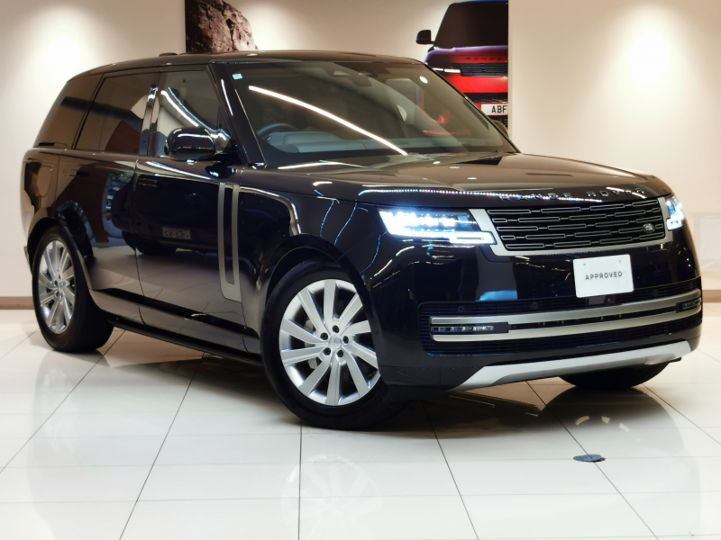 ランドローバー レンジローバー SE 3.0L D300 AWD 1オーナー 茶革シート サンルーフ 全席シートヒーター 電動サイドステップ MERIDIANサウンド 21インチアルミホイール ワイヤレスデバイスチャージング ステアリングヒーター クリアサイトインテリアリアビューミラー